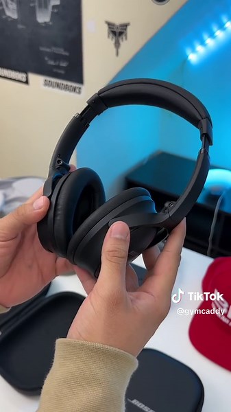 New Bose QuietComfort Case Comparison #bose #headphones #amazon #amazonfinds #amazonmusthaves