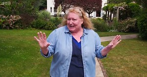 Life of Charlie Dimmock from tragedy to marriage refusal