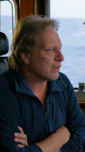 Sig Hansen's HUGE Crab Haul | Deadliest Catch | Discovery