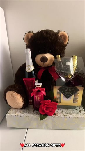 Creative Teddy Bear Gift Baskets for Valentine’s Day