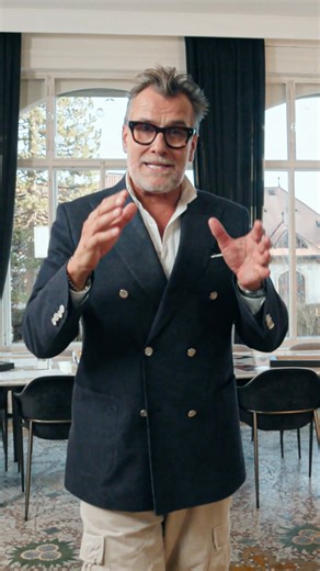 Do you know the story behind the legendary Laureato? Discover it with @KristianHaagen and Béatrice Morelli Carullo, our Chief Customer Experience Officier, at the Girard-Perregaux villa in La Chaux-de-Fonds. #GirardPerregaux #LegendLaureato #SwissManufacture | Girard-Perregaux