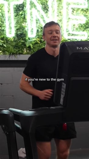 Here’s a simple full body workout to try if you’re new to the gym. Go to my bio for my free 8 week plan that has more workouts just like this to help you get fitter and stronger. (And yes there are home workouts in there too)