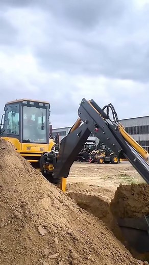 Backhoe Loader: The Ultimate Digging and Shoveling Machine