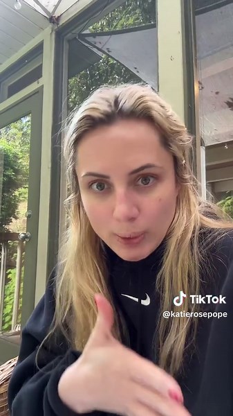 Katie Pope (@katierosepope)’s video of ryanreynolds