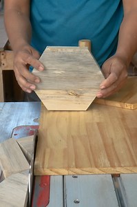 Review Hexagon Cutting Jig For Table Saw | Woodworking Crafty