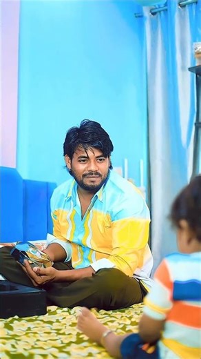 Introducing the "VitaWear SmartBand," a next-generation wearable gadget🎉✨💘