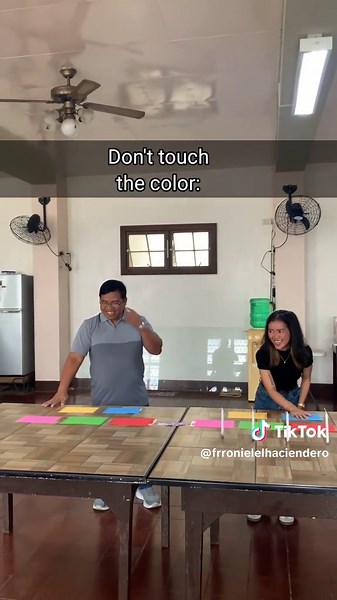 Exciting Color Game Challenge for Your Christmas Party