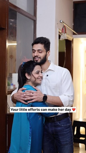 4.4M views · 50K reactions | Tag your partner ❤️ @daddygoesgym #reelsinstagram #reelkarofeelkaro #relatable #couple #love #relationships #husbandandwife #trendingreels #lovereels #husbands #wife #couplegoals | humhainvarsha | Facebook