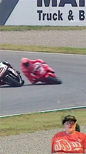 Capirossi Wins as Rossi & Biaggi Crash 🇮🇹 | Mugello 2000 Madness #ItalianGP #MotoGP