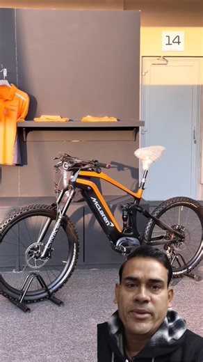 McLaren Artura 👀 Road Master of 2025! 🔥#mclaren #artura #automobile #shortsfeed #viral #shorts