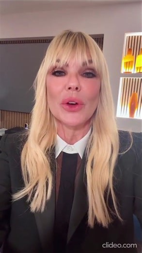 Matilde Brandi " Basta Stasera Si Ride"