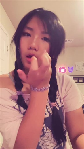 Half my face is stained red now #flamingo #2016 #fyppppppppppppppppppppppp