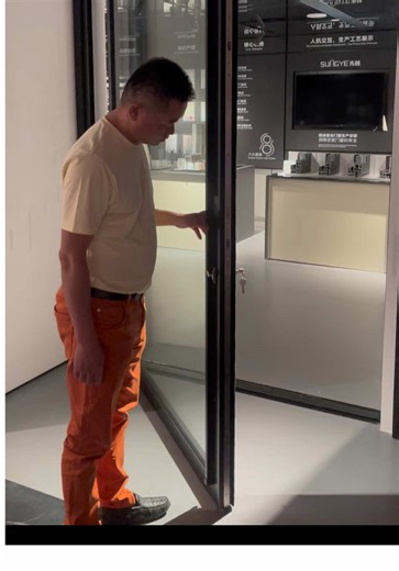 Upgrade your projects with our Full-Aluminum Offset Pivot Entrance Door System — designed for luxury homes, villas, and high-end commercial spaces. Our system delivers ultra-smooth pivot operation, exceptional durability, and a minimalist premium look that enhances any modern façade. ✔ Heavy-duty pivot hardware for long-term stability ✔ Seamless, slim-line aluminum structure ✔ Excellent thermal & acoustic performance ✔ Custom sizes, finishes, and glass options available ✔ Ideal for upscale resid