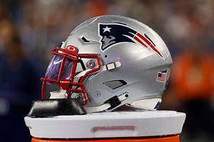 Patriots coach blew up at personnel exec, not expected to return (report)