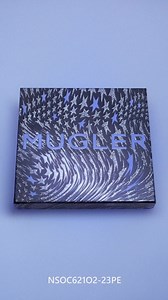 Con Angel y Alien Hypersense, lleva un toque de magia y sofisticación a quienes más amas. #Mugler | Mugler