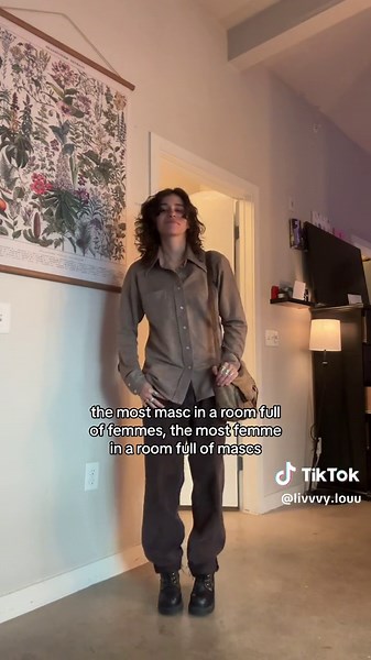 Futch Girls Stand Up: Embracing Feminine Masculinity in a Masc-Fem Spectrum