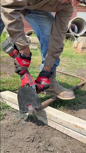 Anti-Vibration Work Glove | 48-73-8772 Video Credit: @realconcretesolutions