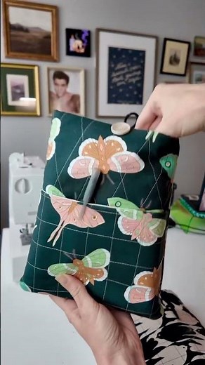 Let’s sew a book sleeve! Tutorial on my YouTube now 👀 #sewing #booktok #bookcover #tutorial