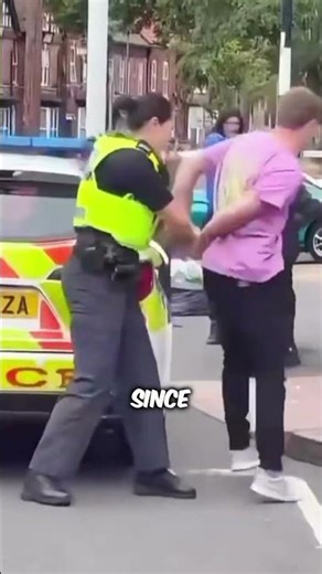 Bystander Lends Police a Helping Hand 🙃 #shorts