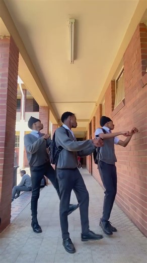 Uya bala bala dance challenge 🖤