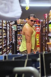 87K views · 48 reactions | Unusual muscle showcase draws curiosity | Fabiosa Philippines | Facebook