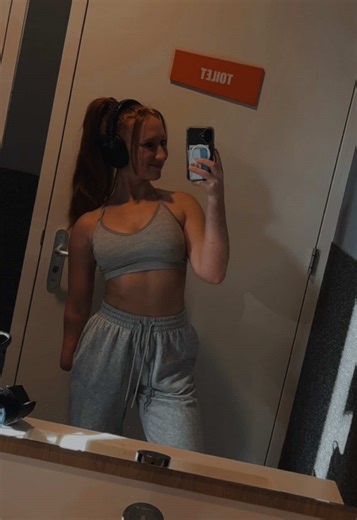 Overcoming Challenges: Push-Ups with One Hand