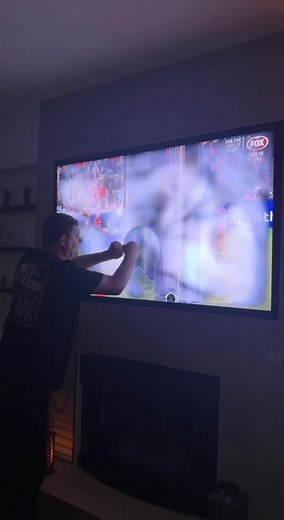 Exciting Fortnite Moves with Olivia Millsteed and Liv Dallwitz