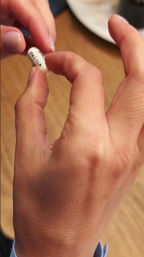 V-ați luat bilet? Care e piesa voastră preferată de pe album?