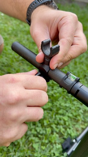 ✅Tilting buzz bar with hinge – allows fine adjustment by half an axis for precise rod positioning. #rodpod | FenclFishing nets_UK