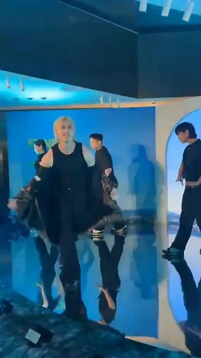 BANG CHAN FULL ROMAN EMPIRE PERFORMANCE 🤎 | SKZ ZONE