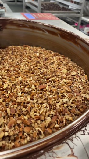 Delicious Georgia Pecan Clusters Recipe