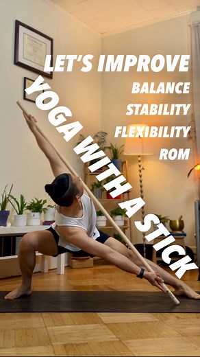 🌟 Embrace the power of the stick in your yoga practice! It is FUN! Whether you’re a beginner or a seasoned yogi, Stick Yoga (Danda Yoga) can enhance your journey. The stick supports your body, adds balance and stability, and boosts flexibility and range of motion. Regardless of age or experience, anyone can dive into this practice. Let‘s deepen our yoga together and uplift our overall health and well-being! 🌟 Save, Practice, and Share with those truly matter to you! 🙏😊 🌟 Join Our Daily Onli