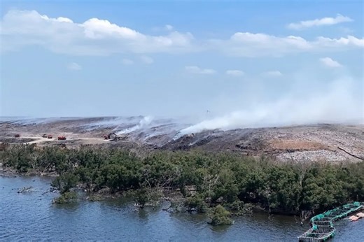 Metro Manila landfill fire leaves locals gasping | ABS-CBN News