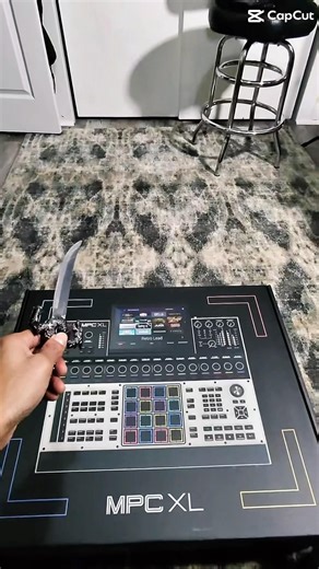 Unboxing My Dream Beat Machine: Akai MPC XL