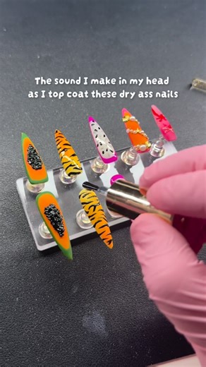 Mimi🌷✨ | NJ Nail Tech on Instagram: "Do you love these summer nails as much as I love them or what😏🌴🌺🐚 #summernails #njnailtech #nailtechnician #pressons #papaya"