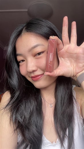Fenty Spice Cold Lip Gloss: A Complete Review