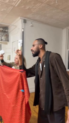 WonderSpark Puppets on Instagram: "First puppet classes of 2026!! Our Professional Puppetry Training Program kicked off in Manhattan with 37 puppeteers getting all unique and wild and weird together. Everyone did a great job learning, building and performing- and we have 7 more weeks to go! #puppetry #puppeteer #puppettheatre #puppetclass #professionaldevelopment"