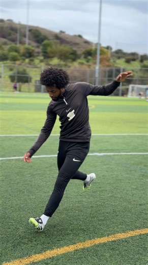 Golden Boot on Instagram: "First time reverse shot 📝"