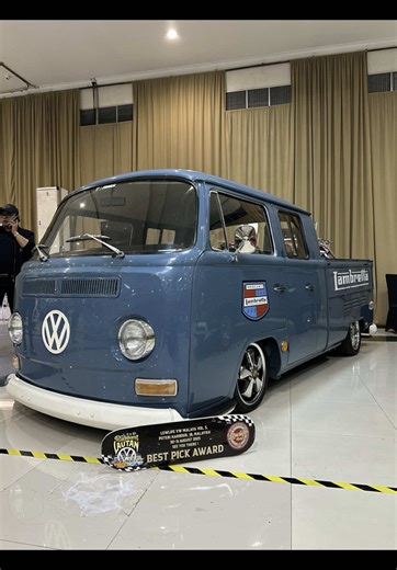 Restoring a Volkswagen Kombi: 2 Weeks of Preparation