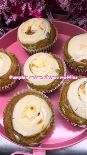 Pumpkin Cream Cheese Muffins recipe — easy fall muffin (4 for $4)