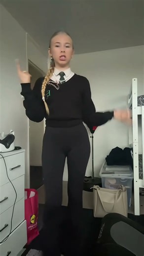 #ponytail #braid #academy #uniform #vest #sweater #white #collar #shirt #green #tie #yoga #leggings