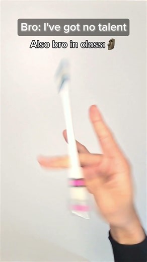 My Teacher Saw him Do This Spin… and Was Shocked 😳📚 #penspinning