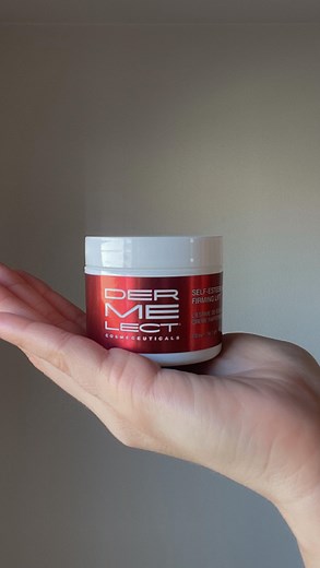 Lift, Firm, and Revitalize for a Smoother, Youthful Neck and Décolleté with @dermelect ‘s Self - Esteem Neck Firming Lift ❤️ Formulated with Beta Hydroxy Acid (BHA), Alpha Hydroxy Acid (AHA), Avocado Oil, Shea Butter, and Green Tea Extract Targets sagging, aged, and exposed skin on the neck and décolleté Promotes firmer, more youthful-looking facial contours Ideal for cheeks, jawline, and chin for added lift Deeply nourishes, smooths, and evens skin tone Lightweight, non-greasy formula suitable