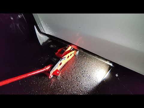 How to Jack Up Tesla Model Y - Manual + Demo explained