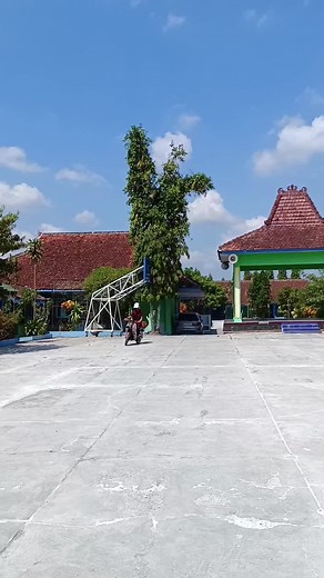 jawaban dari mbah ndul tentang rasa penasaranmu bolo 😁 #foryoupage #capingkelanaoutbound #outboundjogja #katakatamutiara #fypシ #fypシ゚viral #gunungkidul #outboundjogjamurahjogja #outboundjogjamurah #indonesia #wisatajogja #eventplanner #eventorganizer