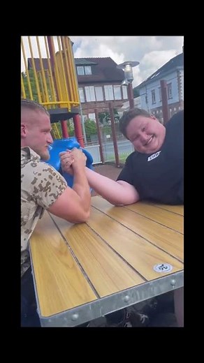 Armdrücken 💪 #armwrestling #youtubeshorts