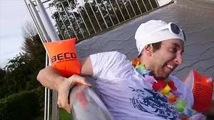 Sandra war im Schwimmbad... 🙈🤣 Mehr Videos auf: www.freshtorge.tv 👀 | Freshtorge