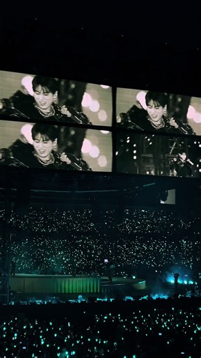this is your sign to get those last minute bts concert tickets, they’re worth it 🤪 #btsconcert #jeonjungkook #kimtaehyung #kpopfyp #btsarmy