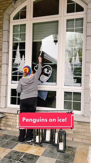 Adorable Christmas Window Painting Ideas with Penguins and Snowman