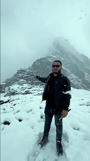 Snowfalling view | beautiful snow falling videos | kharpocho fort | skardu